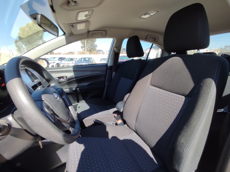 Toyota Yaris sedan Yaris Sedan Otto 1.5 2022 Usado en Rosselot Usados