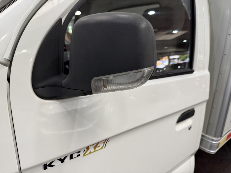 Kyc X5 Cargo Box 1.5l 5mt Ac 2022  Usado en Grass & Arueste