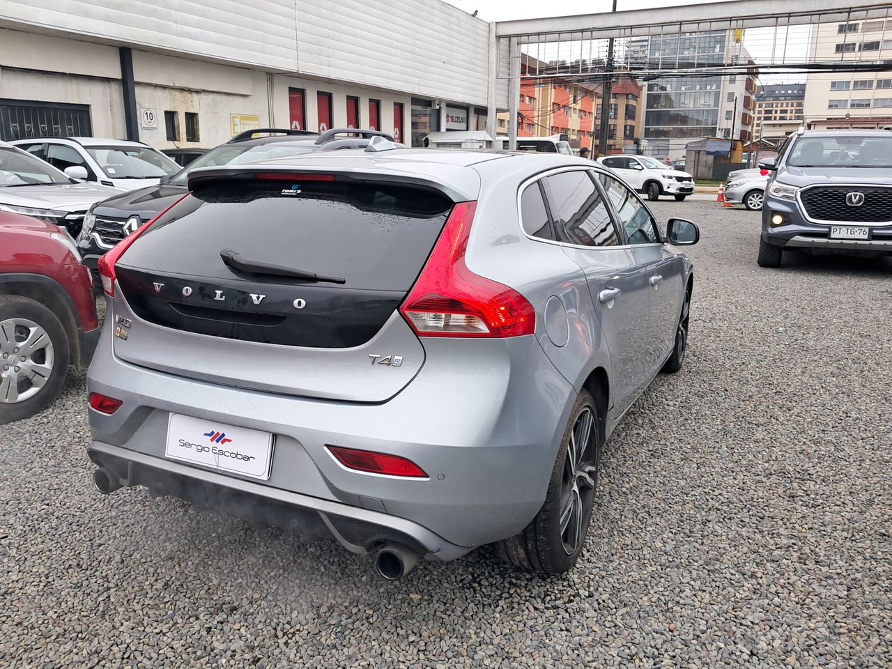 Volvo V40 V40 T4 2.0 Aut 2018 Usado en Usados de Primera - Sergio Escobar