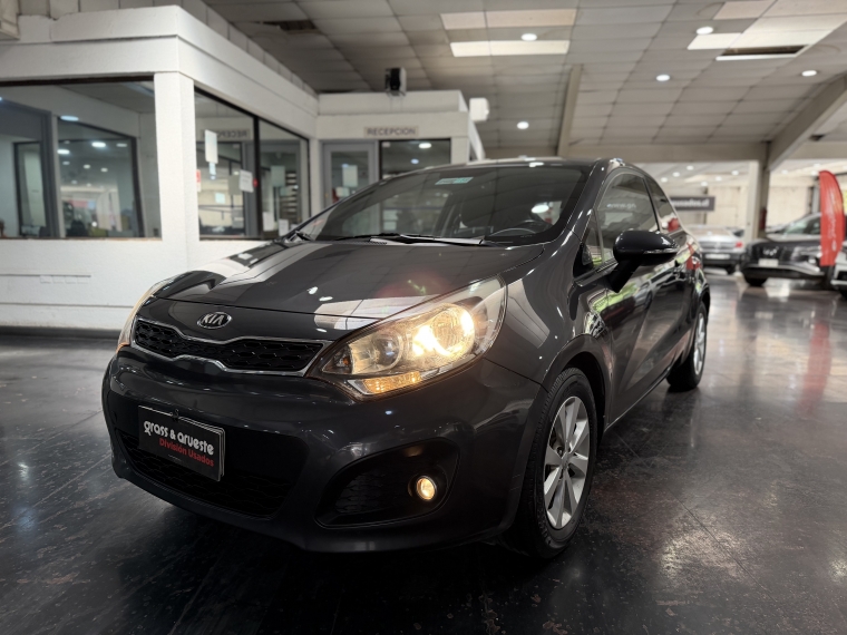 Kia Ex 1.4l Ac Abs 6mt  2014  Usado en Grass & Arueste