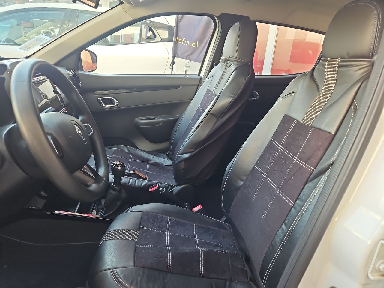 Renault Kwid Kwid Hb Mt 1.0 2024 Usado en Usados de Primera - Sergio Escobar