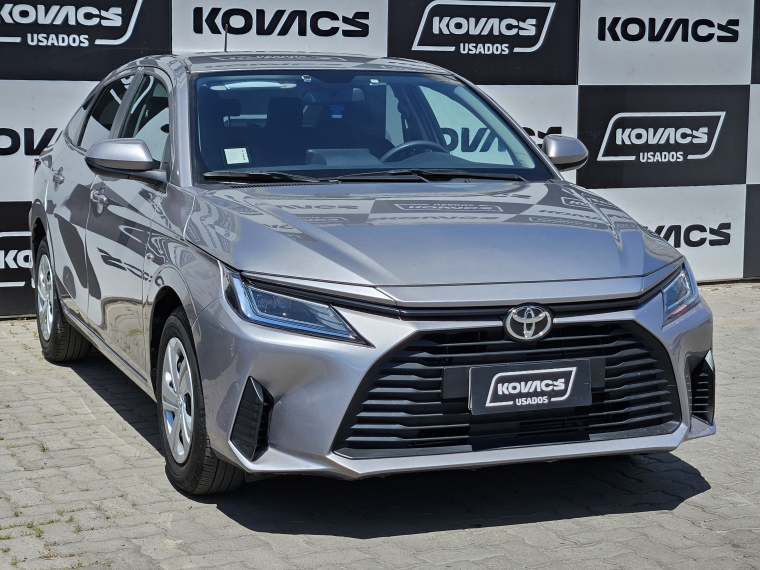 Toyota Yaris 1.5 E Sedan Mt 2023 Usado  Usado en Kovacs Usados