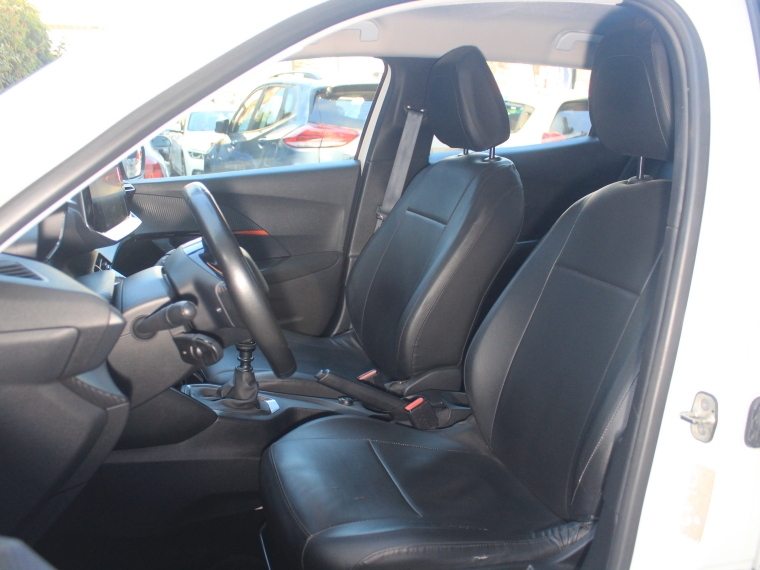Peugeot 2008 Puretech 130 1.2 2021 Usado  Usado en Kovacs Usados