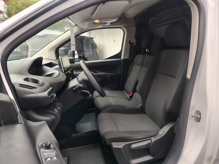 Peugeot Partner Partner L1 Blue Hdi 100 1.5 2024 Usado  Usado en Kovacs Usados