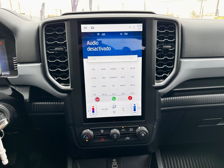 Ford Ranger — foto 13 de 19