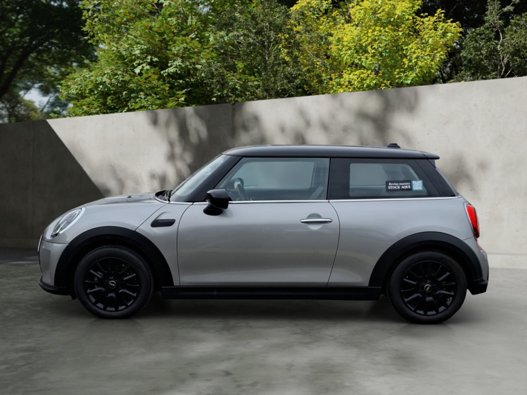 Mini Cooper 1.5 Essential At 2024 Usado  Usado en BMW Premium Selection