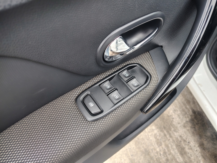 Renault Symbol Symbol Intens 1.6 2022 Usado  Usado en Webautos.cl