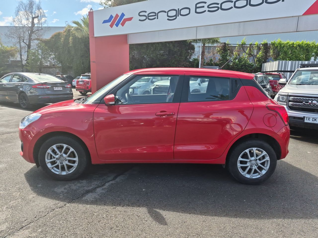 Suzuki Swift Swift Gl Hb Sport 1.2 2024 Usado en Usados de Primera - Sergio Escobar
