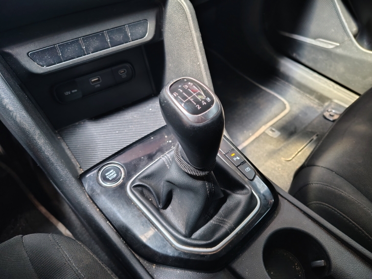 Kia Sportage Sportage Ex 2.0l 6mt Gsl 4x2 - 2185 2023 Usado en Rosselot Usados