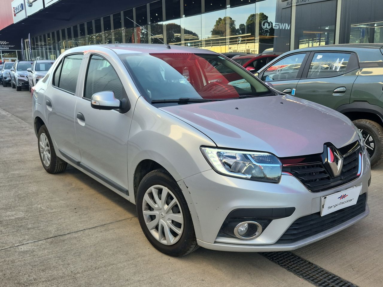 Renault Symbol Symbol Zen 1.6 2018 Usado Usado en Webautos.cl Renault Symbol Symbol Zen 1.6 2018 Usado Usado en Webautos.cl