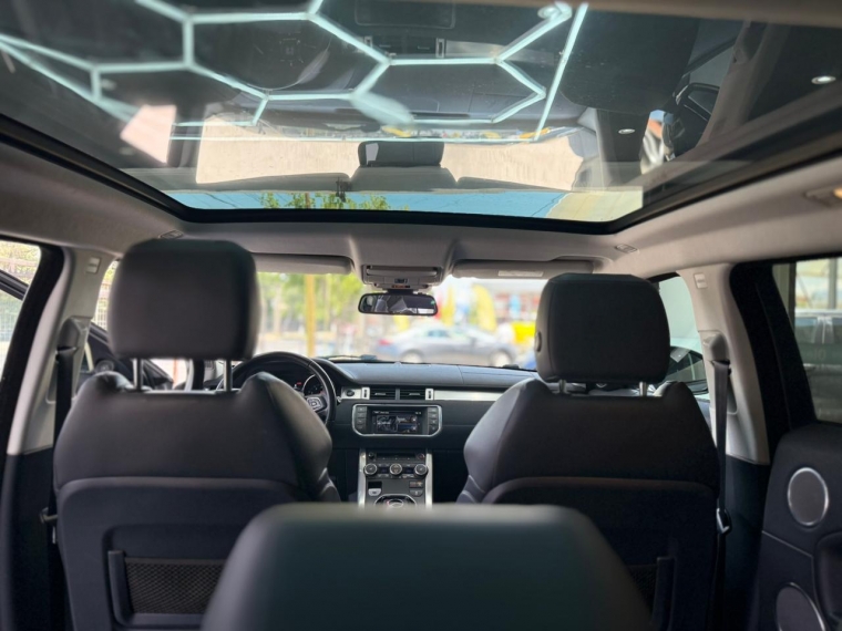 Land rover Evoque Range Rover  Sl4 Plus 2.0 Turbo 4wd 2016 Usado en Automotriz Olea Flaño