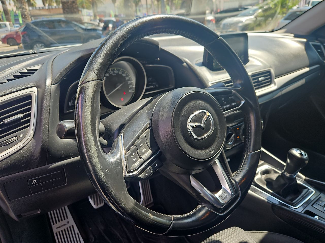 Mazda 3 New 3 2.0 2017 Usado en Usados de Primera - Sergio Escobar