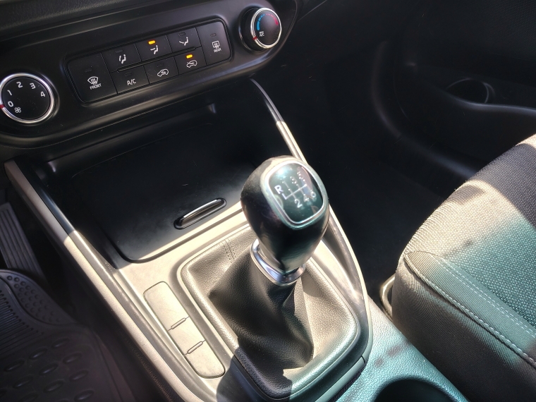 Kia Carens New Carens Ex 2.0 2019 Usado  Usado en Webautos.cl