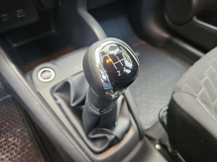 Nissan Kicks 1.6  Advance  Mt 2024 Usado  Usado en Kovacs Usados