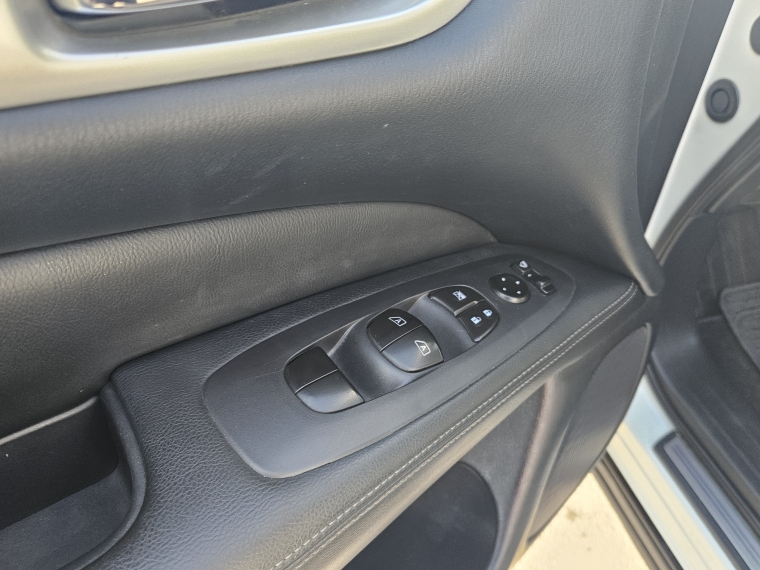 Nissan Pathfinder Exclusive 4x4 Cvt 3.5 Aut 2019 Usado  Usado en Kovacs Usados