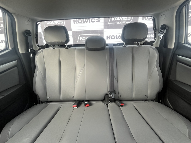 Chevrolet Silverado 3.0 Td High Country At 4x4 Diesel 2025 Usado  Usado en Webautos.cl
