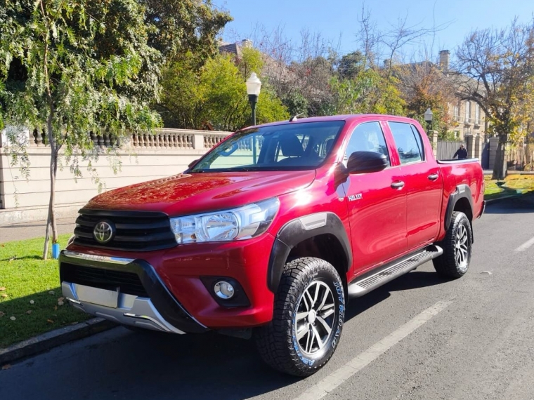 TOYOTA HILUX DX 4X2 2.4 - imagen 1