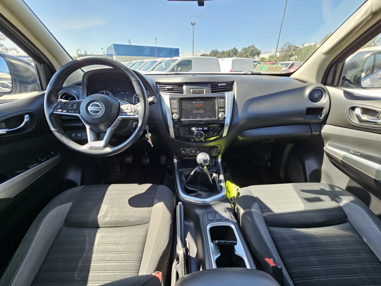 Nissan Navara D Cab  Mt 4x4 2.3 2022 Usado  Usado en Autoselect Usados