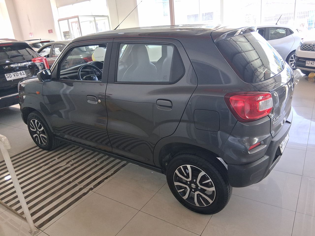 Suzuki S-presso Spresso Glx Hb 1.0 2024 Usado Usado en Webautos.cl Suzuki S-presso Spresso Glx Hb 1.0 2024 Usado Usado en Webautos.cl