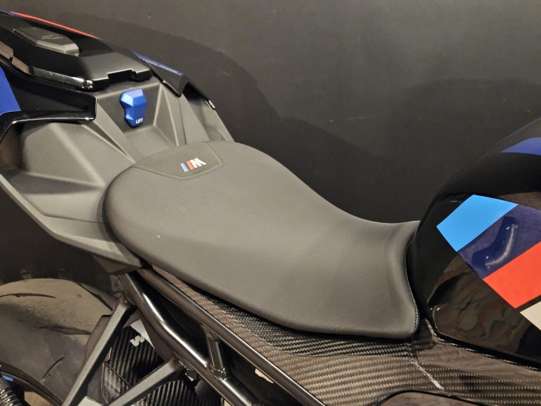 Bmw M 1000 r Carbon Pack 2025 Usado en BMW Premium Selection Bmw M 1000 r Carbon Pack 2025 Usado en BMW Premium Selection