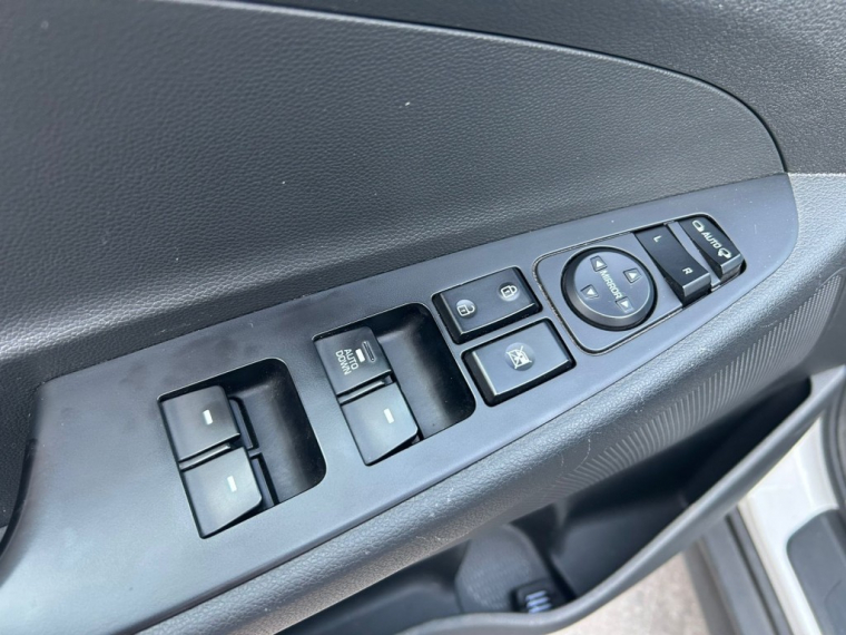 Hyundai Tucson Tl Gl 2.0 2017 Usado Usado en Webautos.cl Hyundai Tucson Tl Gl 2.0 2017 Usado Usado en Webautos.cl