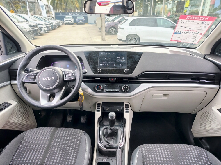 Kia Carens Carens Lx 1.5 2023 Usado en Rosselot Usados