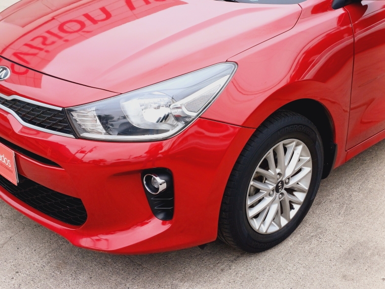 Kia Rio 4 Rio 4 Lx 1.4l 6mt Ac Abs - 1889 2018 Usado en Rosselot Usados