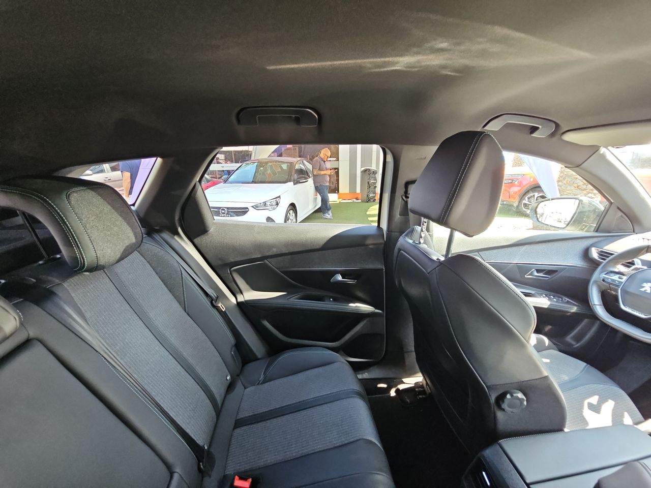 Peugeot 3008 3008 Thp 165hp 1.6 Aut 2025 Usado en Usados de Primera - Sergio Escobar