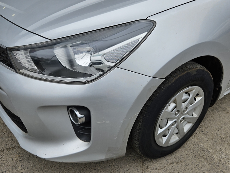 Kia Rio 4 Rio 4 Lx 1.4l 6mt Ac - 1888 2018 Usado en Rosselot Usados