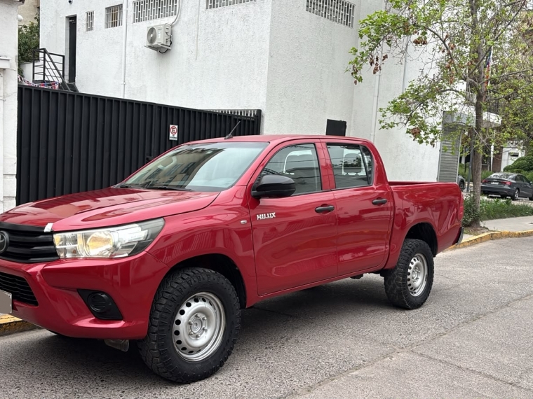 Toyota Hilux Dcab Dx 4X2 2.4Cc