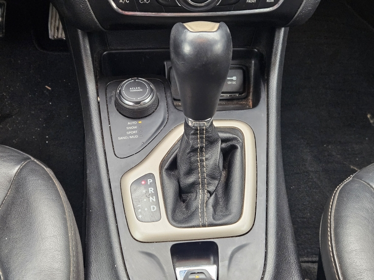 Jeep Cherokee Cherokee Ltd 4x4 2.4 2016 Usado en Rosselot Usados
