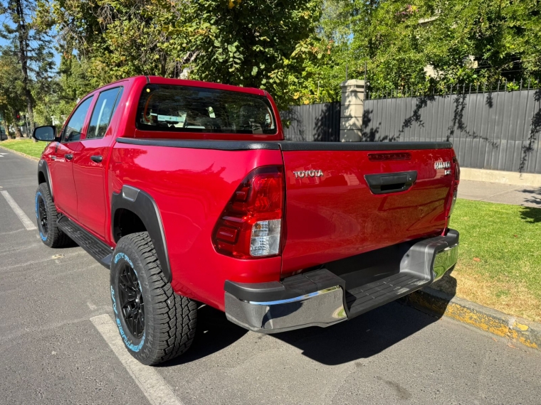 Toyota Hilux Dx 4x4 2.4 2021  Usado en Autos