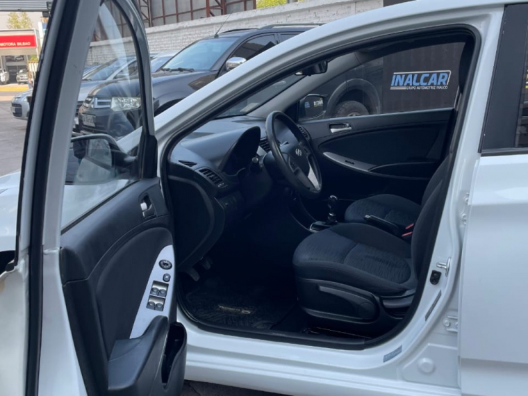 Hyundai Accent Accent Rb Gl 1.4 2018 Usado  Usado en Webautos.cl