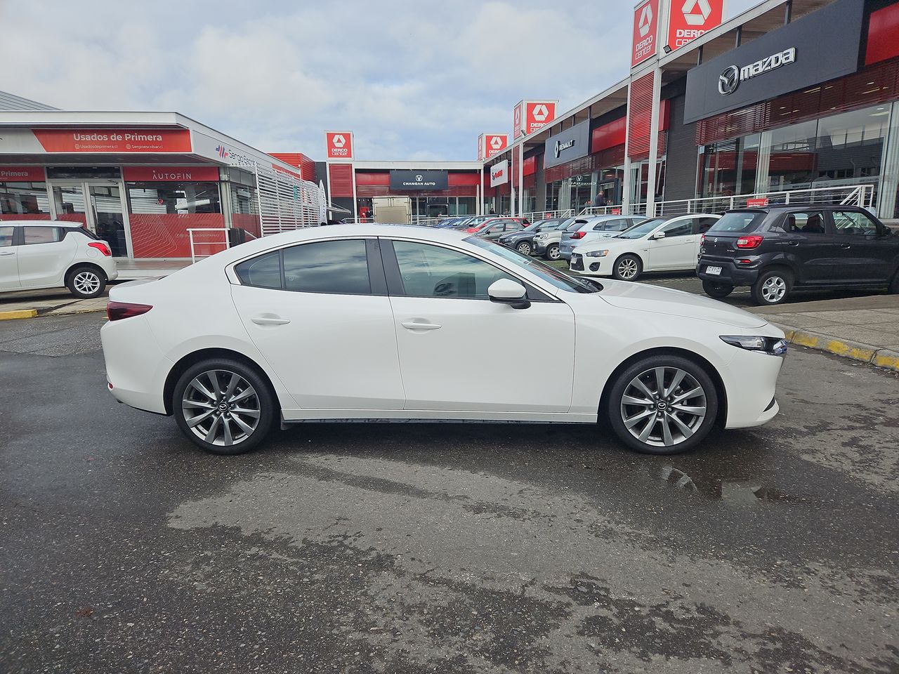 Mazda 3 3 2wd 2.0  Aut. 2024 Usado en Usados de Primera - Sergio Escobar