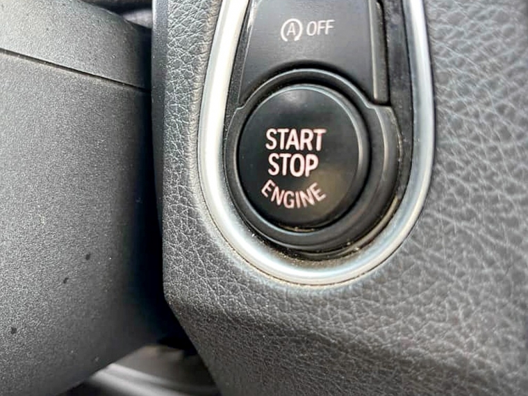 Bmw 318 I 1.5 Aut 2019  Usado en Automarket Chile