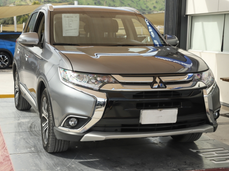 Mitsubishi Outlander New     4x4  2.4  At Glx 2018  Usado en Guillermo Morales Usados