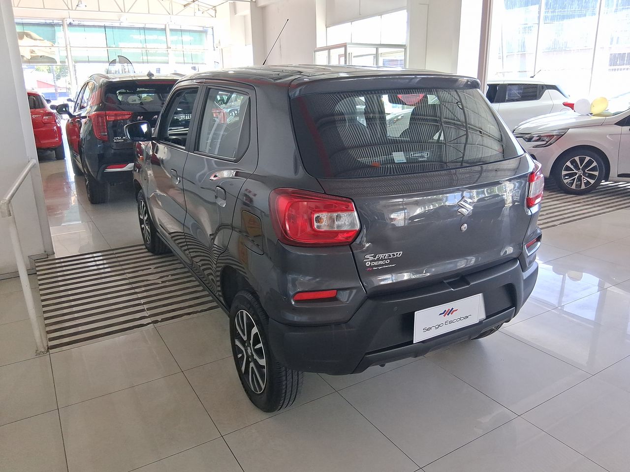 Suzuki S-presso Spresso Glx Hb 1.0 2024 Usado Usado en Webautos.cl Suzuki S-presso Spresso Glx Hb 1.0 2024 Usado Usado en Webautos.cl