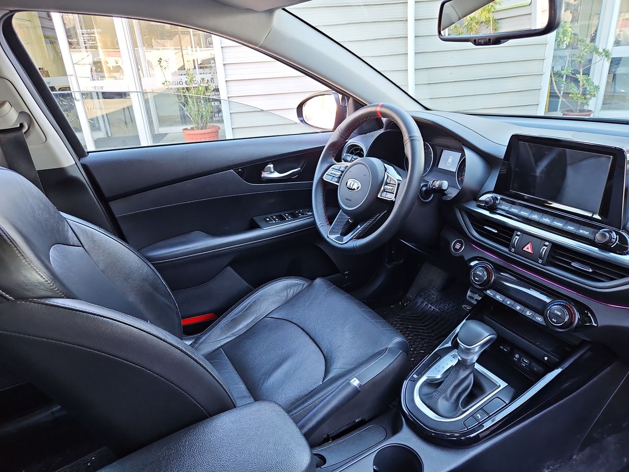 Kia Cerato 5 Cerato 5 Ex 1.6 Aut 2020 Usado en Usados de Primera - Sergio Escobar