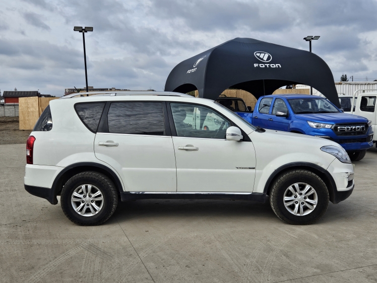 Ssangyong Rexton Rexton W 4x2 Mt 2.2 - Wrx301 Euro Vi 2017 Usado en Rosselot Usados