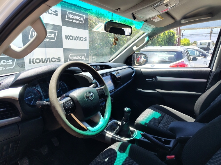 Toyota Hilux 2.4 Sr 7 Ab Mt 4x2 Diesel 2022 Usado  Usado en Kovacs Usados