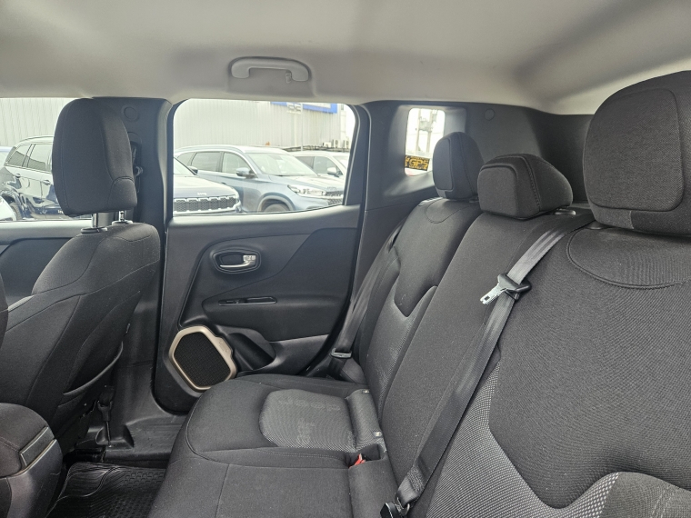 Jeep Renegade Renegade Sport 1.8 2019 Usado en Rosselot Usados
