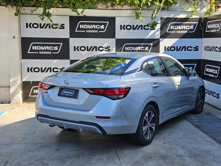 Nissan Sentra 2.0 Advance  Mt 2023 Usado  Usado en Kovacs Usados
