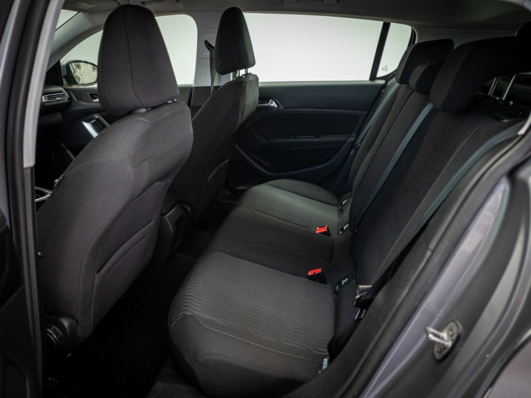 Peugeot 308 1.2 Active Pack Puretech Hb Mt 5p 2017 Usado  Usado en Pompeyo