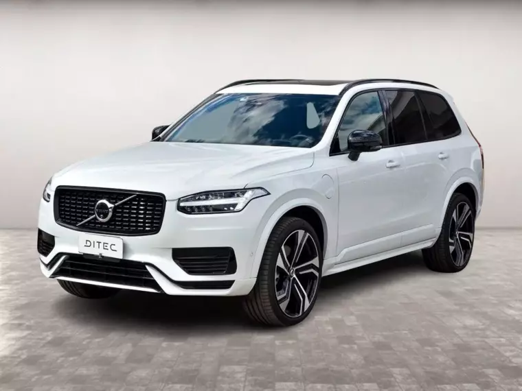VOLVO XC90 2.0 II B6 PLUS AT 4X4 2025