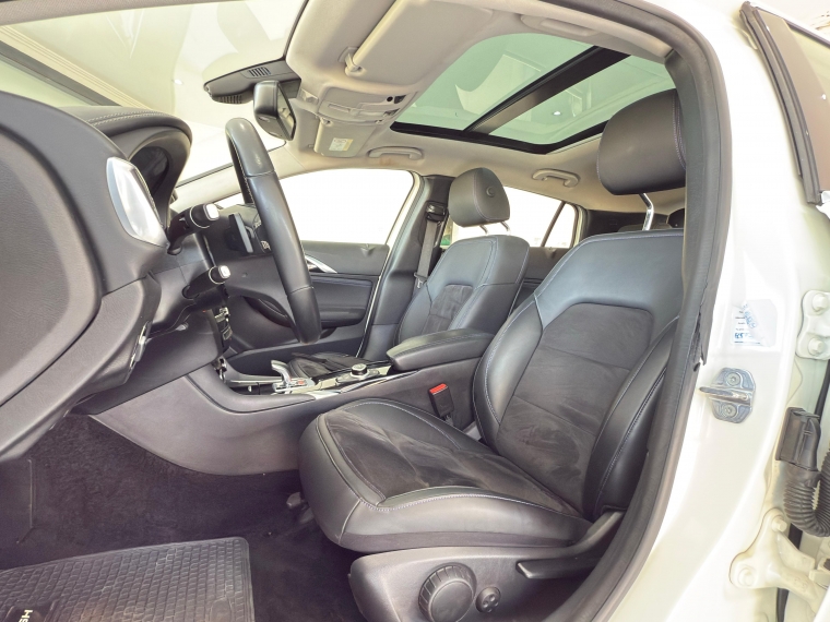 Infiniti Qx30 2.0t Aut Sport  2020 Usado en Automotriz Olea Flaño