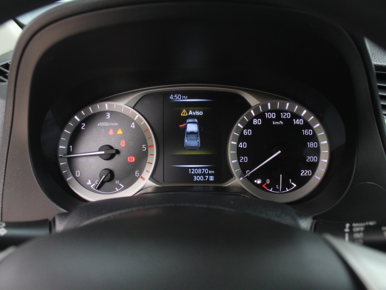 Nissan Np300 Navara Dcab 2.3 2021 Usado  Usado en Kovacs Usados
