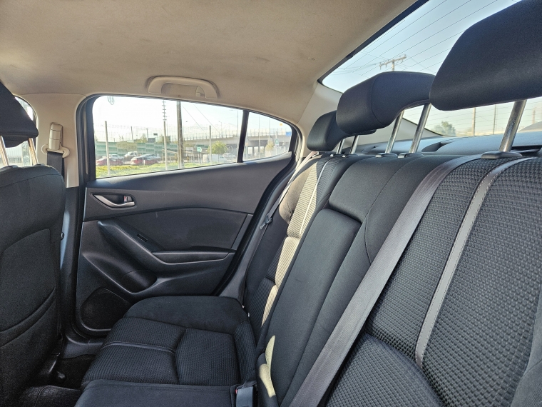 Mazda 3 S L At 1.6 2018 Usado  Usado en Kovacs Usados