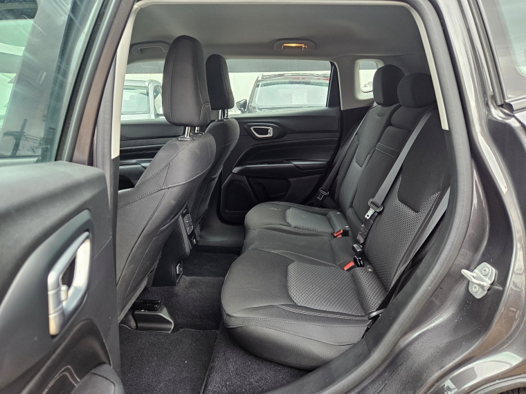Jeep Compass Compass Sport 1.3 Aut 2023 Usado en Rosselot Usados