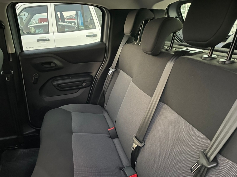 Citroen C-3 Puretech 82 4x2 1.2 2024 Usado  Usado en Webautos.cl