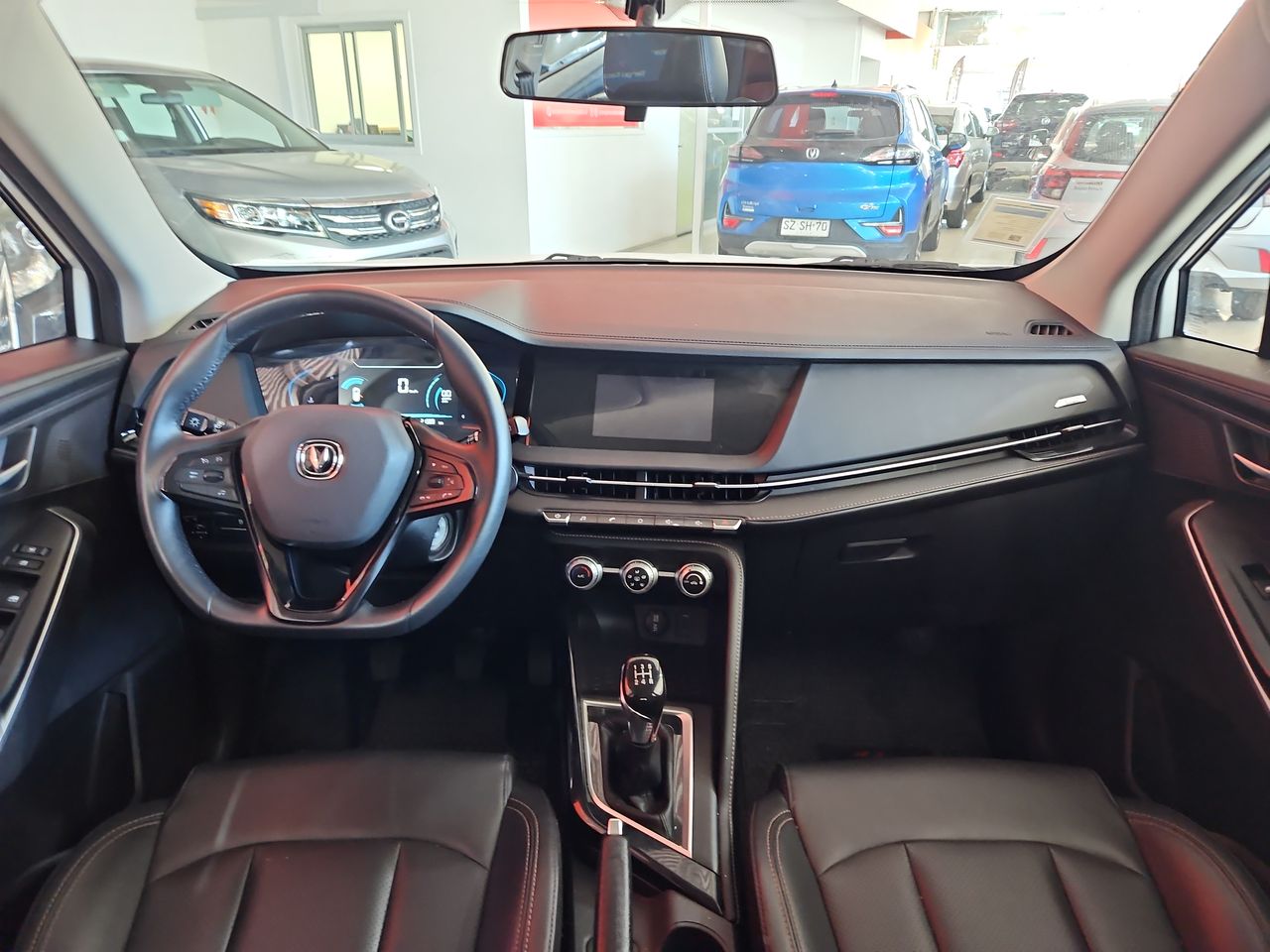 Changan Cs15 Cs15 Hb 4x2 1.5 2024 Usado en Usados de Primera - Sergio Escobar